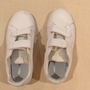 Nike Kids White Velcro Sneakers
